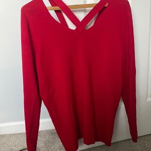 Womens plus long sleeved cross cross v neck detail